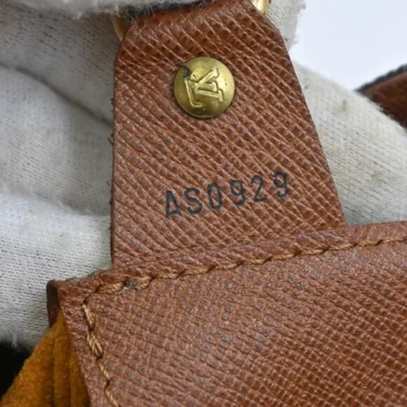 LOUIS VUITTON Musette Shoulder Bag Monogram Leather Brown France M51256 39TA132 - Picture 11 of 16